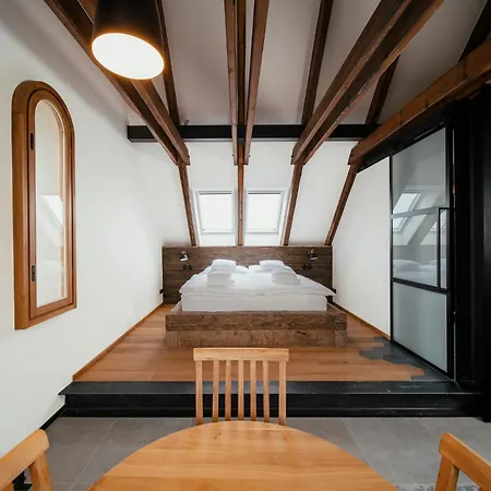 Poharek Apartment